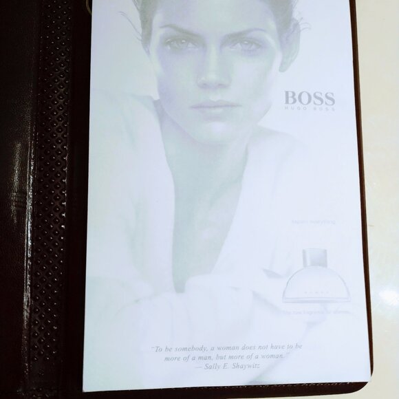 HUGO BOSS VEGAN LEATHER NOTE BINDER + NOTEPAD - Picture 13 of 15